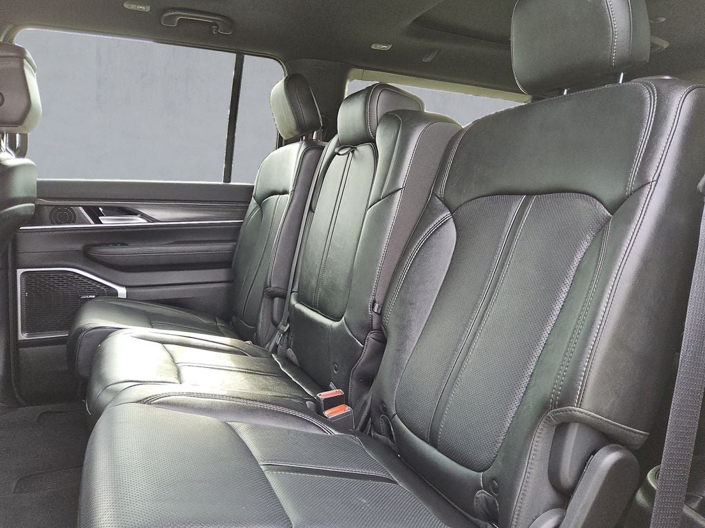 2023 Jeep Wagoneer L Series II 4x4