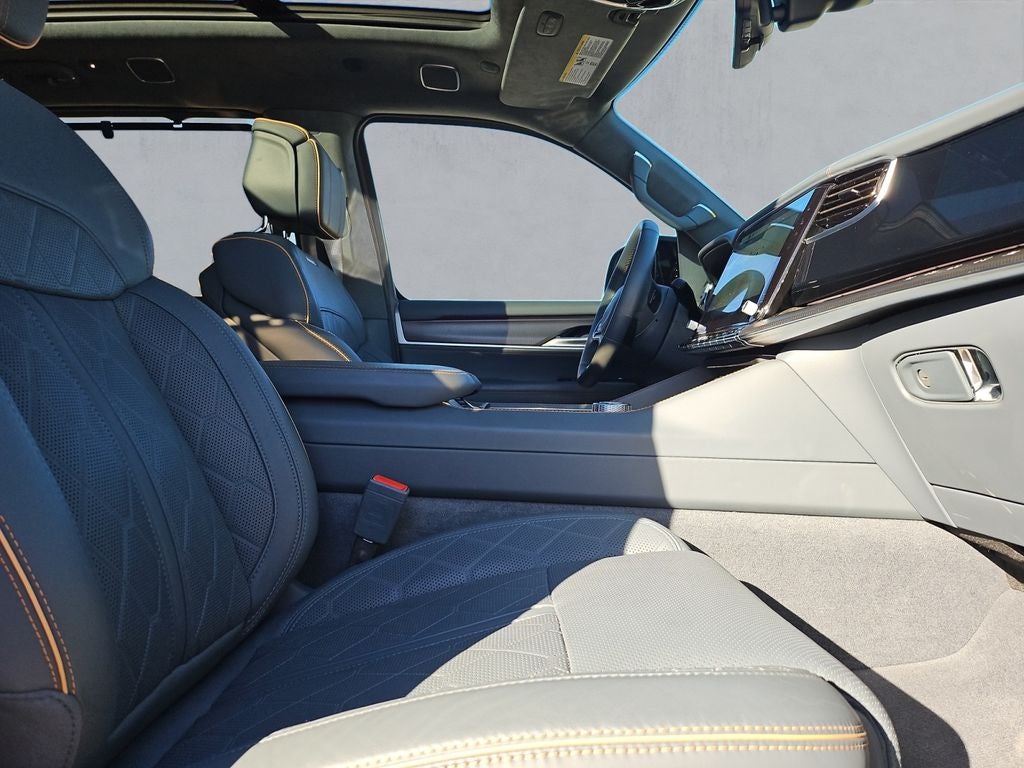 2024 Jeep Grand Wagoneer Series III Obsidian 4x4