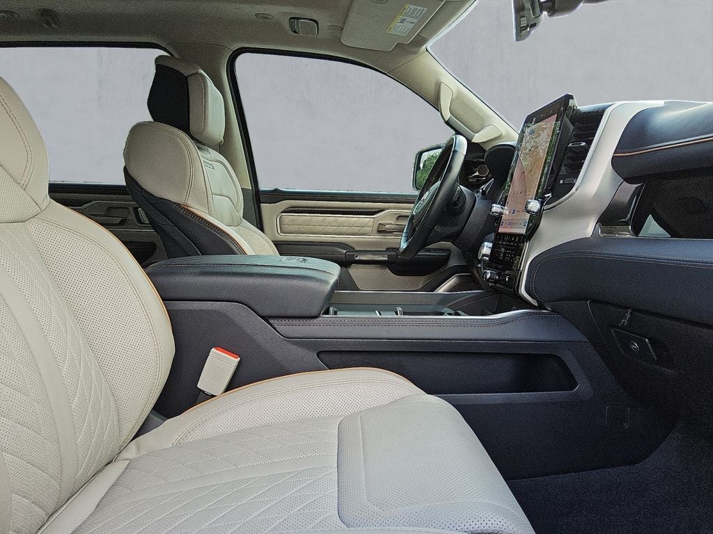 2025 RAM 1500 Tungsten Crew Cab 4x4 5'7' Box