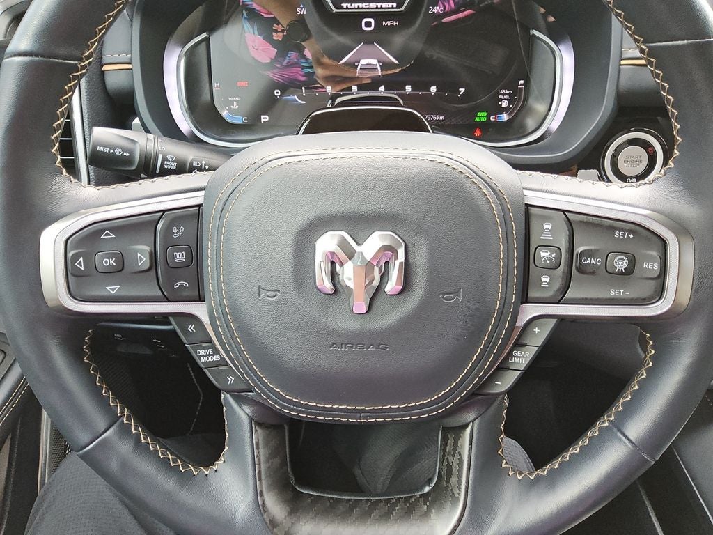 2025 RAM 1500 Tungsten Crew Cab 4x4 5'7' Box