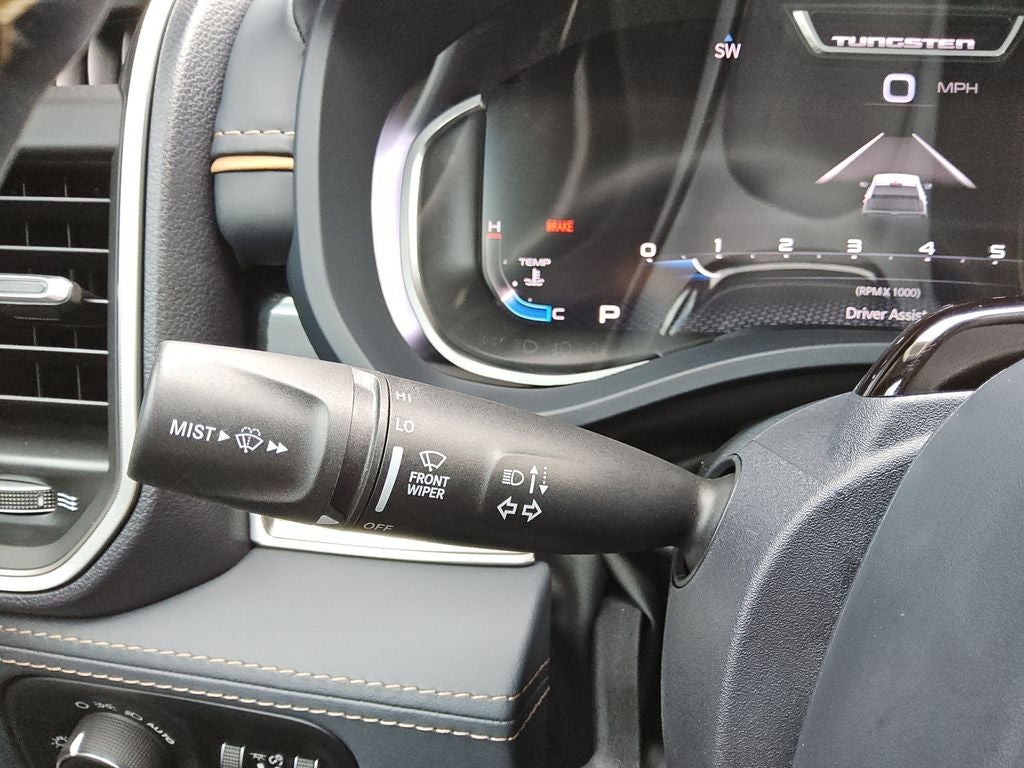 2025 RAM 1500 Tungsten Crew Cab 4x4 5'7' Box