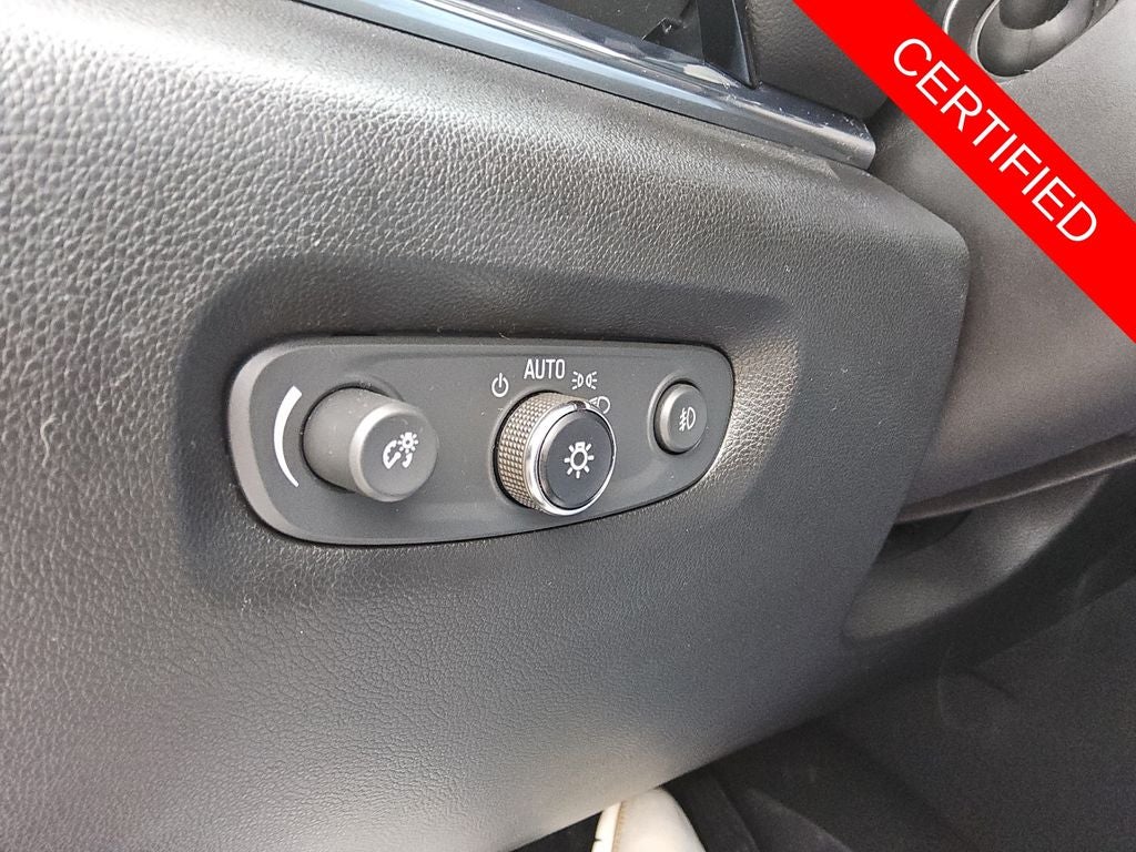 2018 Chevrolet Traverse LT Cloth w/1LT