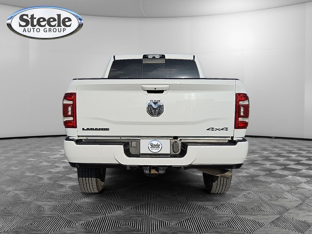 2022 RAM 2500 Laramie Crew Cab 4x4 6'4' Box