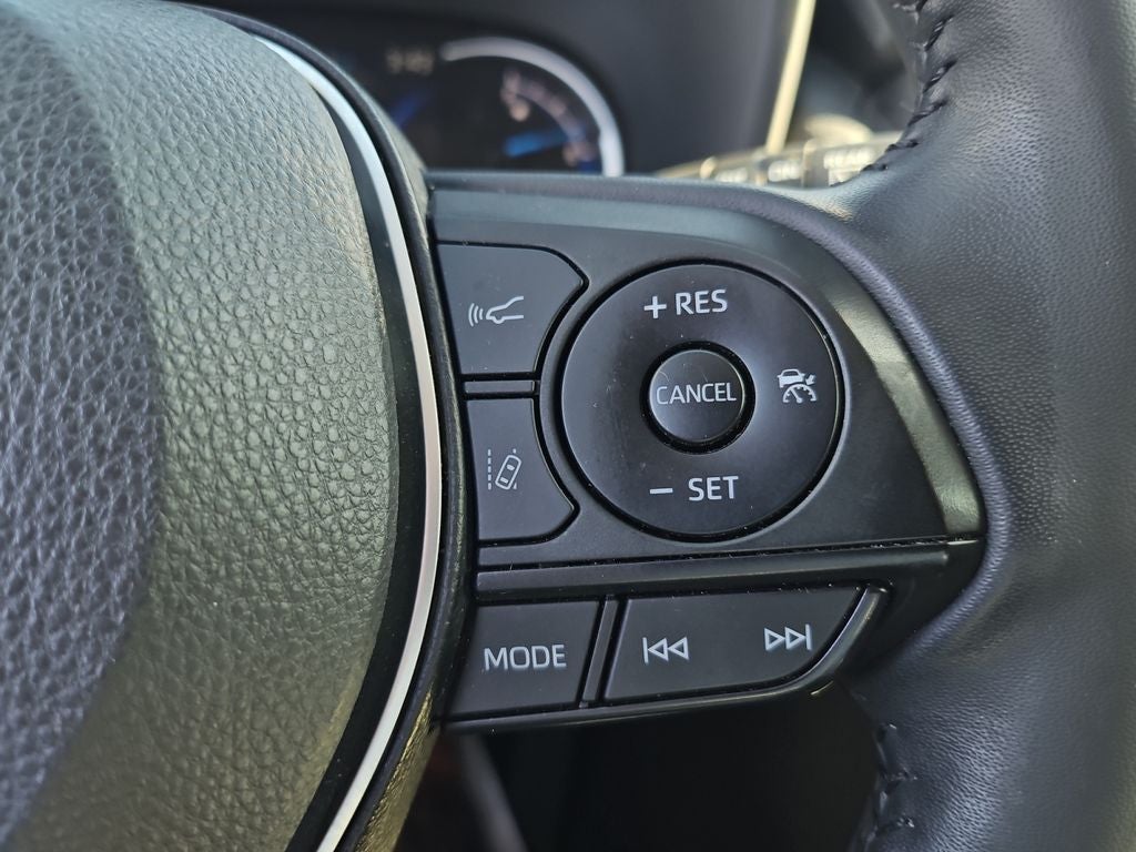 2023 Toyota RAV4 Hybrid XLE Premium