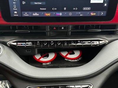 2024 FIAT 500e INSPI(RED) FWD