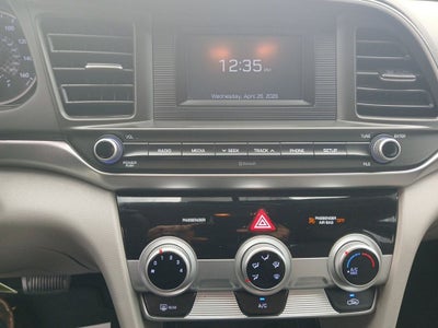 2019 Hyundai Elantra SE