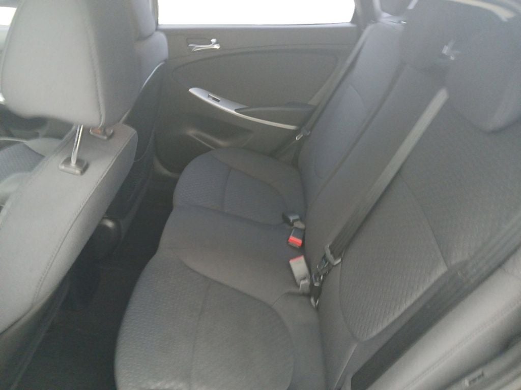 2012 Hyundai Accent SE