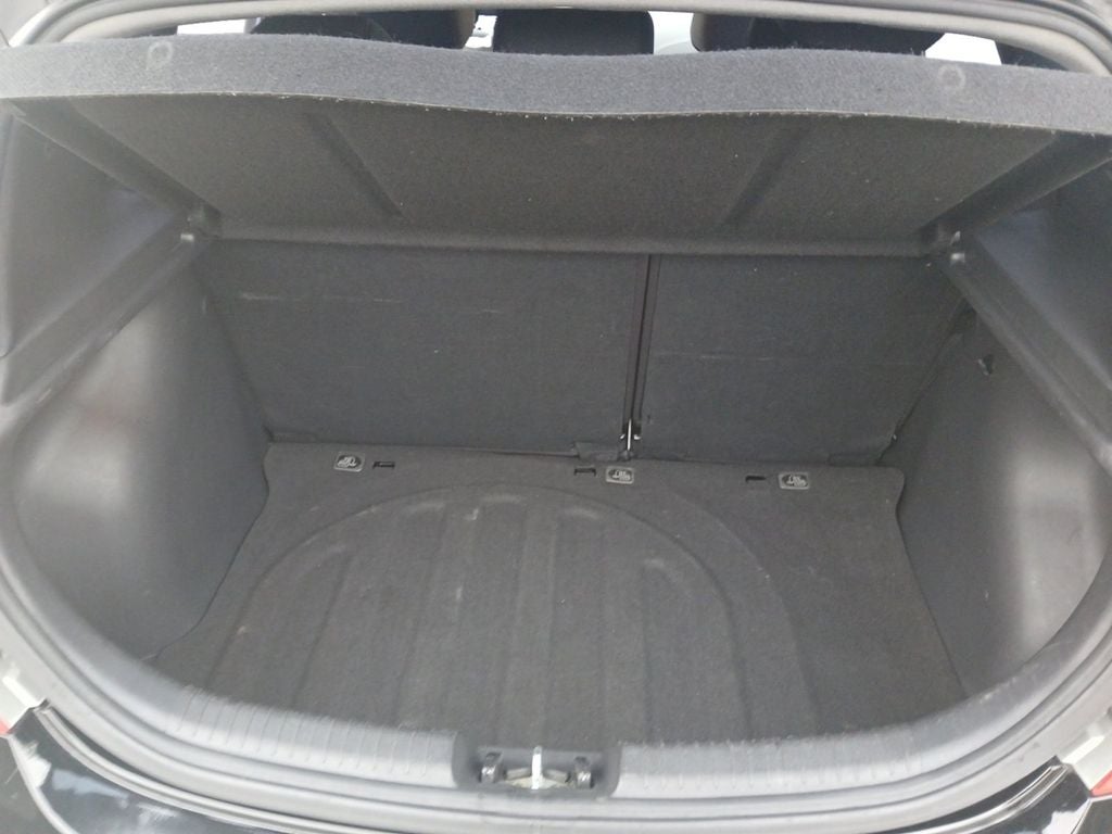 2012 Hyundai Accent SE