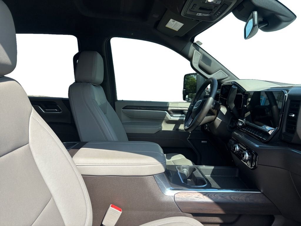 2025 GMC Sierra 2500 HD SLT