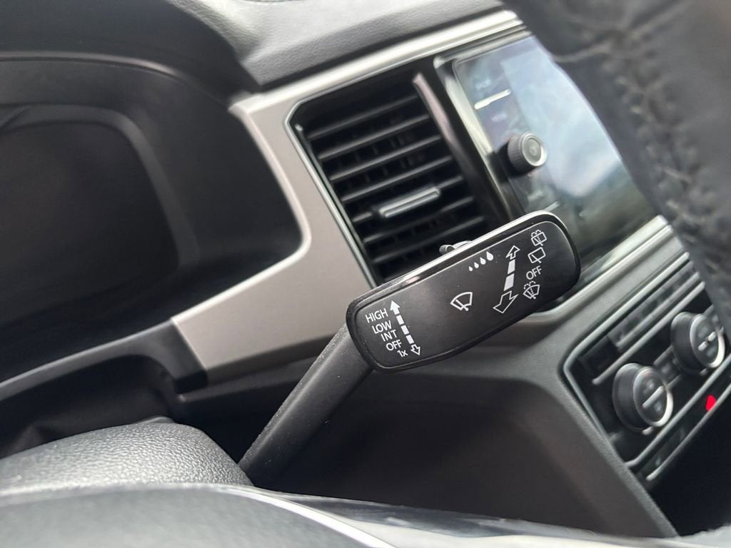 2019 Volkswagen Atlas 3.6L V6 SEL Premium