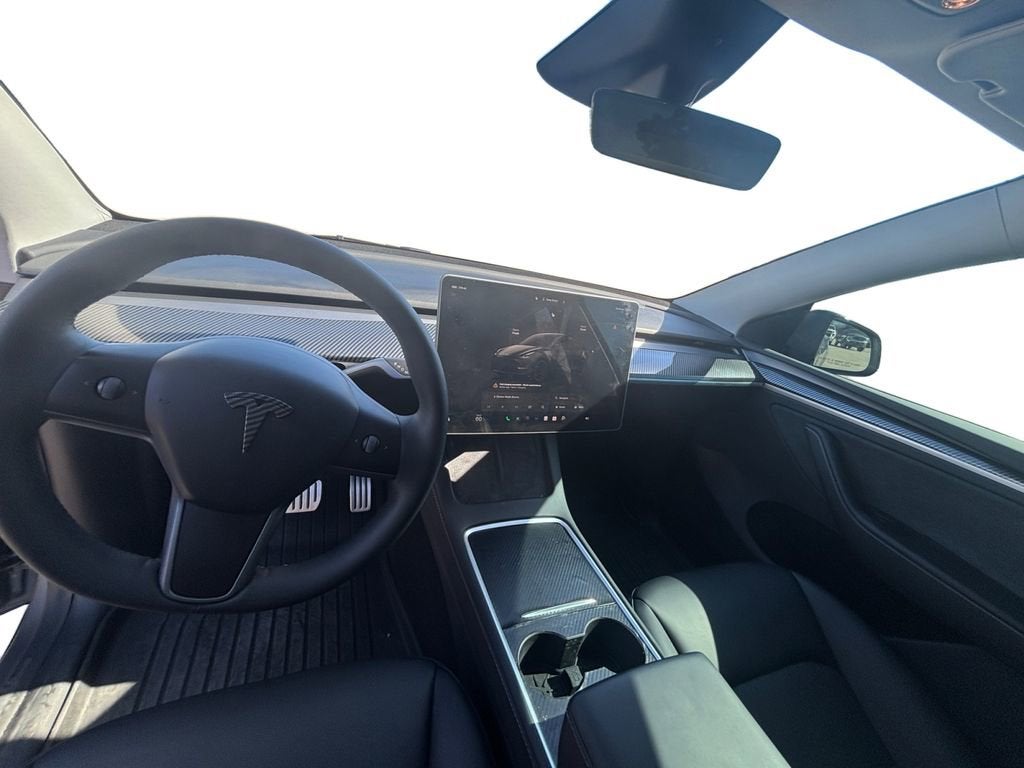 2025 Tesla Model Y Performance
