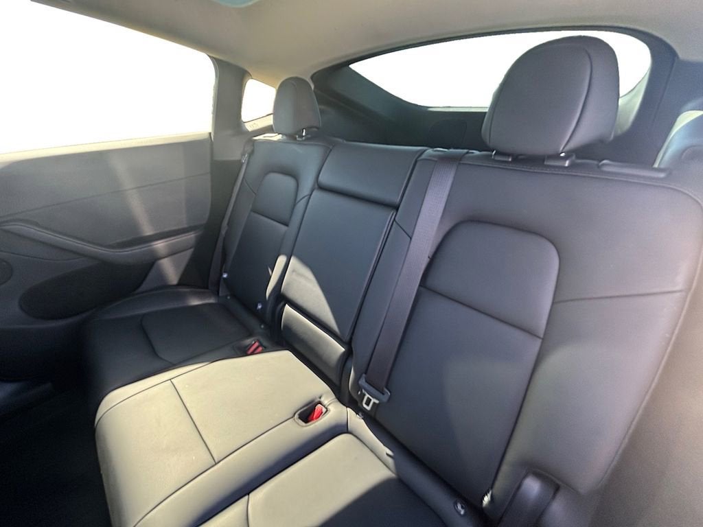 2025 Tesla Model Y Performance