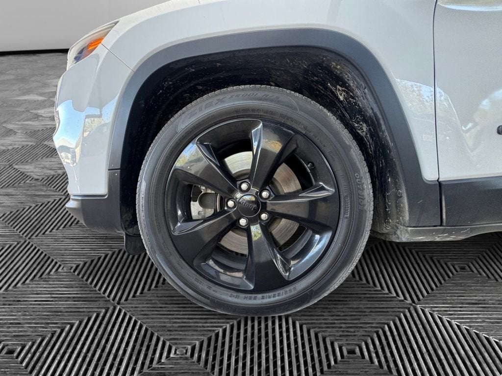 2020 Jeep Cherokee Altitude