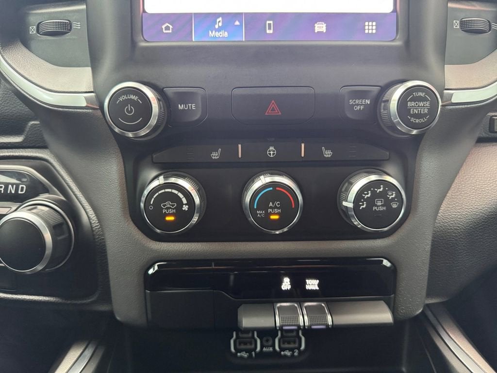 2024 RAM 1500 Lone Star Crew Cab 4x2 5'7" Box