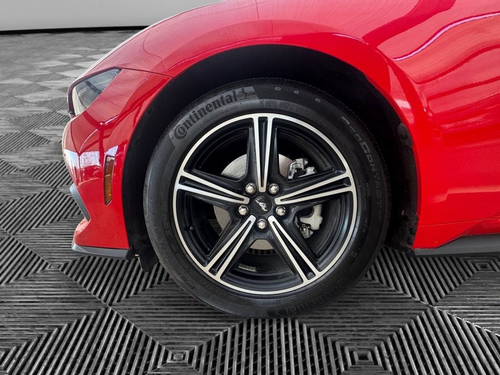 2025 Ford Mustang EcoBoost