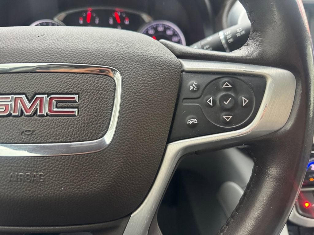 2020 GMC Acadia SLE