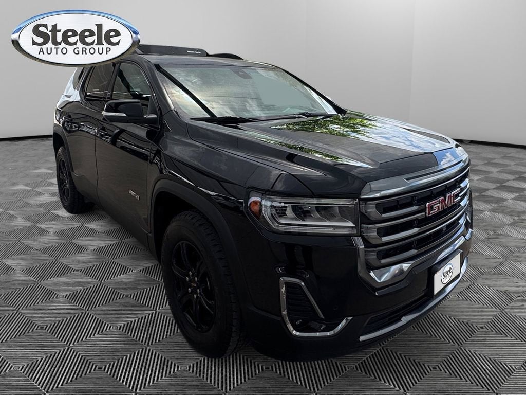 2022 GMC Acadia AT4