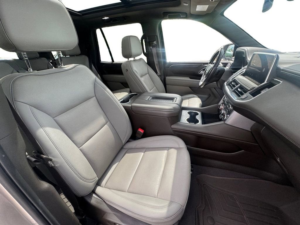 2022 GMC Yukon SLT