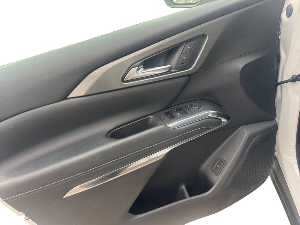 2024 Chevrolet Traverse LS