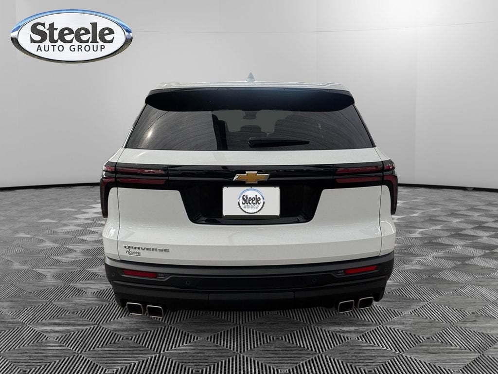 2024 Chevrolet Traverse LS