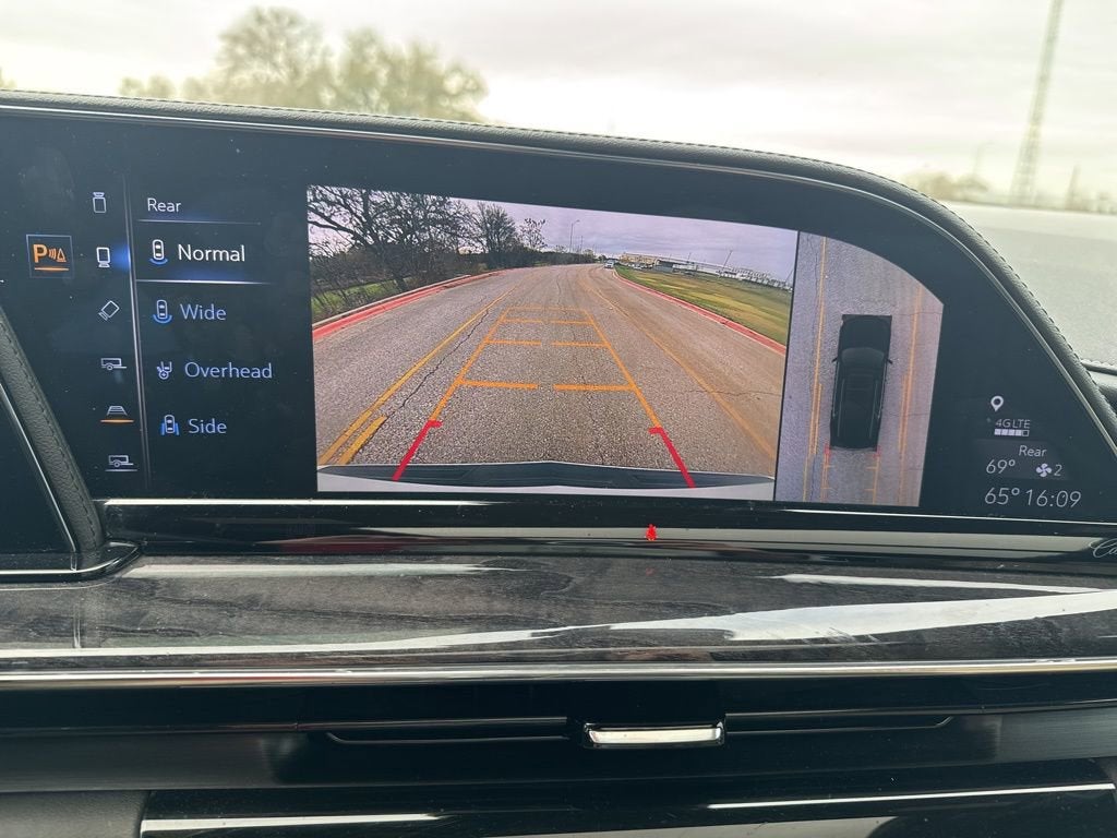 2022 Cadillac Escalade Premium Luxury