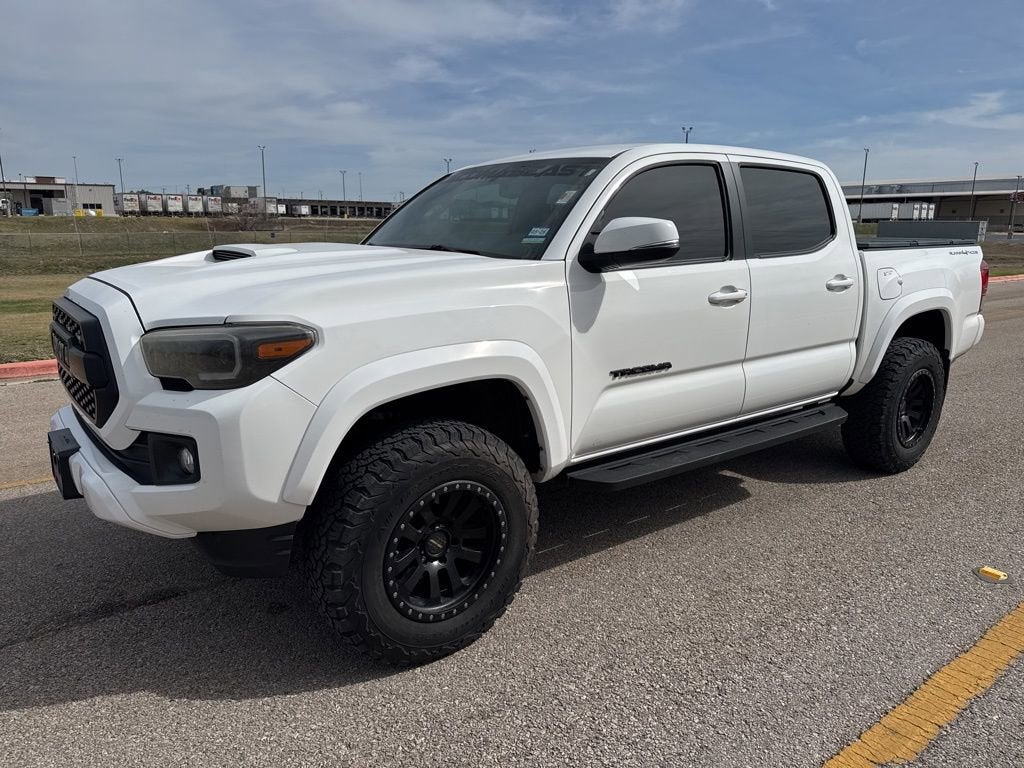 2017 Toyota Tacoma SR5