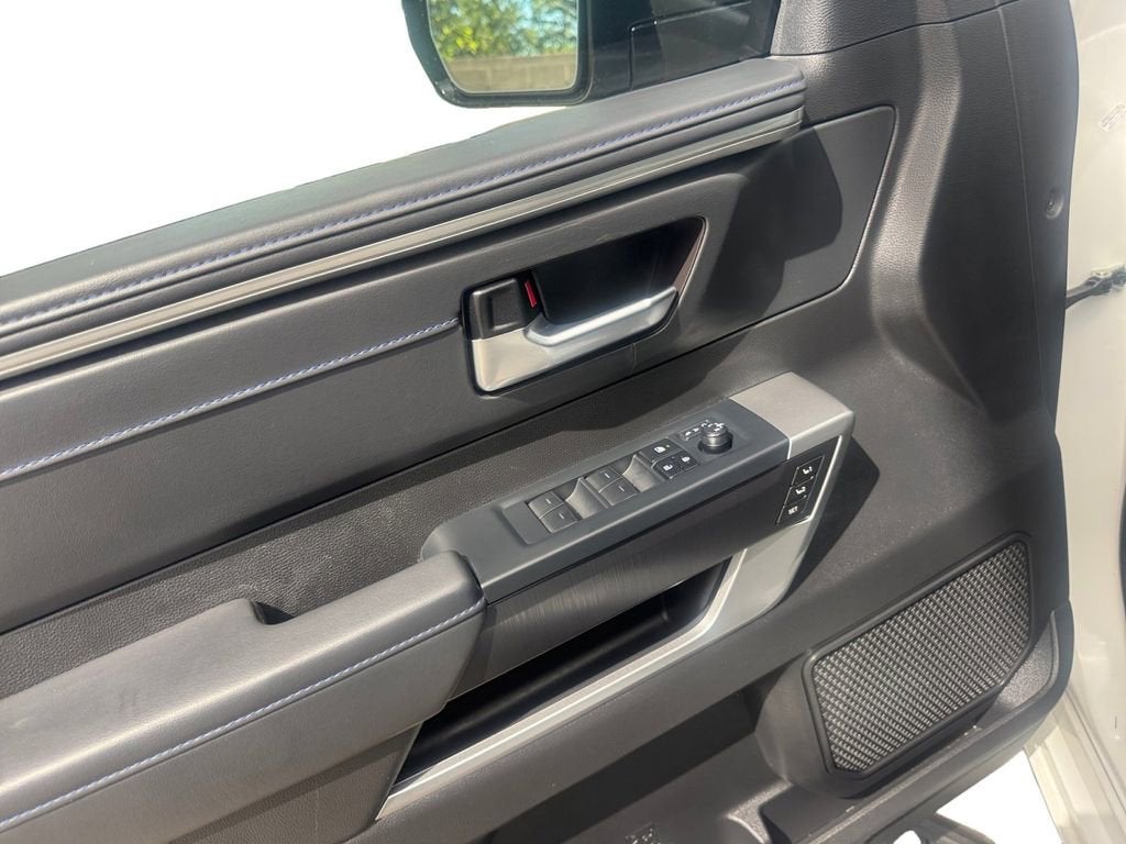 2025 Toyota Sequoia Platinum