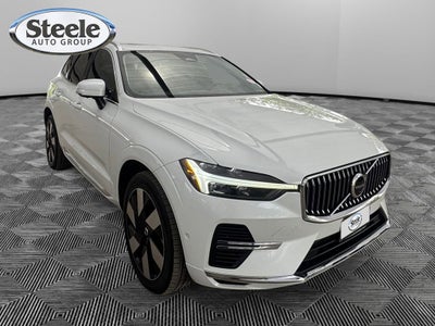2023 Volvo XC60 Recharge Plug-In Hybrid T8 Plus Bright Theme