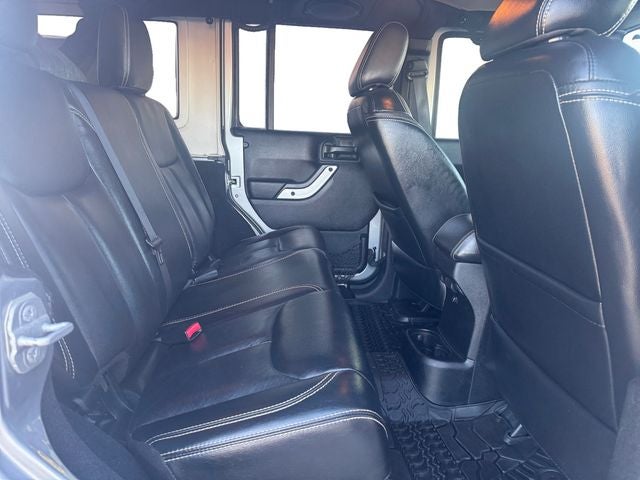 2014 Jeep Wrangler Unlimited Polar Edition