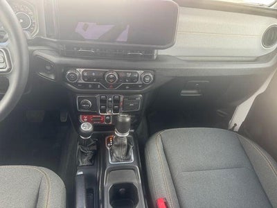 2025 Jeep Wrangler 4-Door Willys 4x4