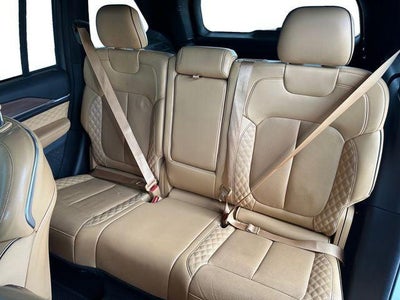 2022 Jeep Grand Cherokee Summit 4x4