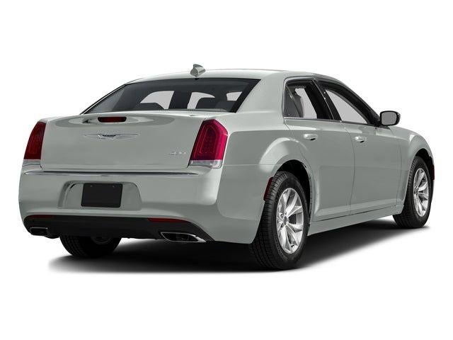 2016 Chrysler 300 Limited