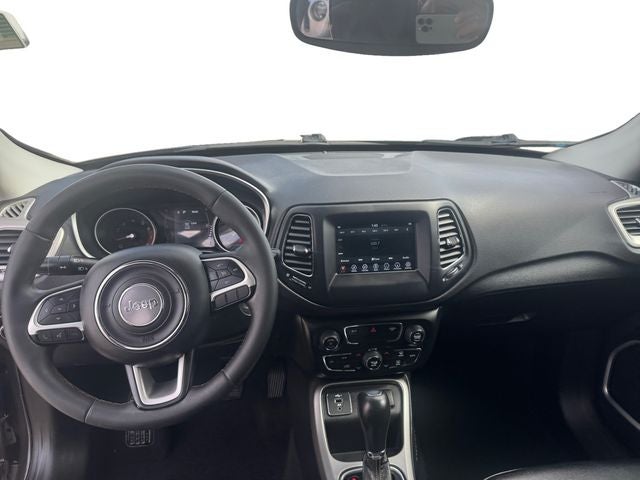 2021 Jeep Compass Latitude FWD