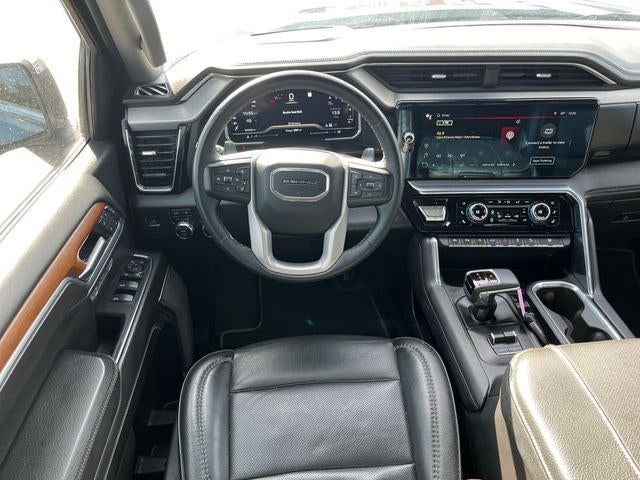 2023 GMC Sierra 1500 4WD Crew Cab Short Box Denali