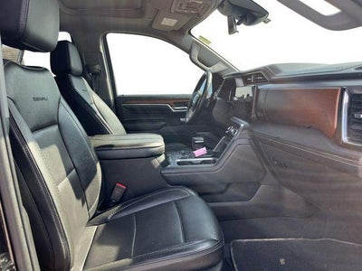 2023 GMC Sierra 1500 4WD Crew Cab Short Box Denali