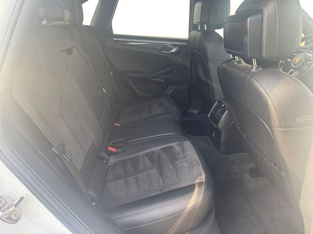 2019 Porsche Macan Base