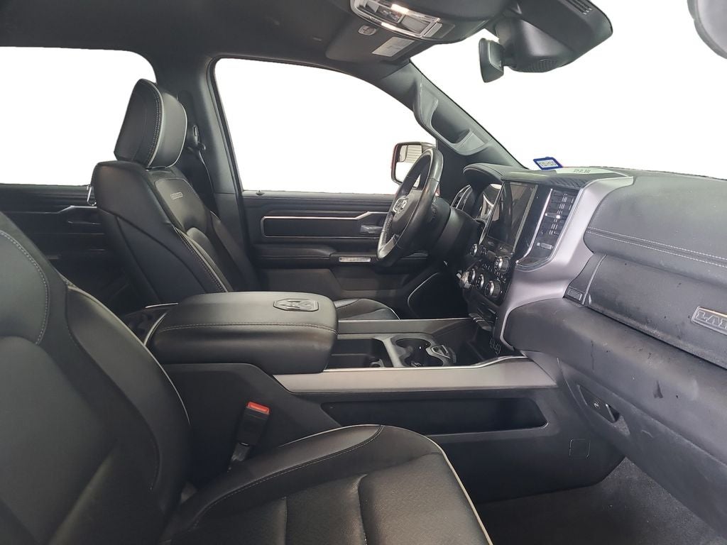 2023 RAM 1500 Laramie Crew Cab 4x2 5'7' Box
