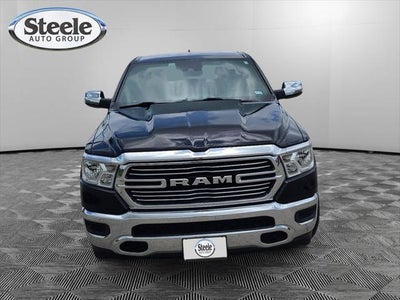 2023 RAM 1500 Laramie Crew Cab 4x2 5'7' Box