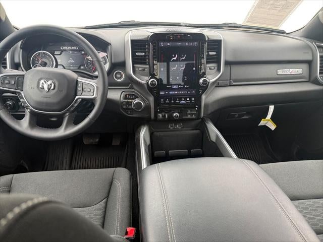 2025 RAM 1500 Lone Star Quad Cab 4x4 6'4' Box