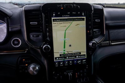 2021 RAM 1500 Limited Crew Cab 4x4 5'7' Box