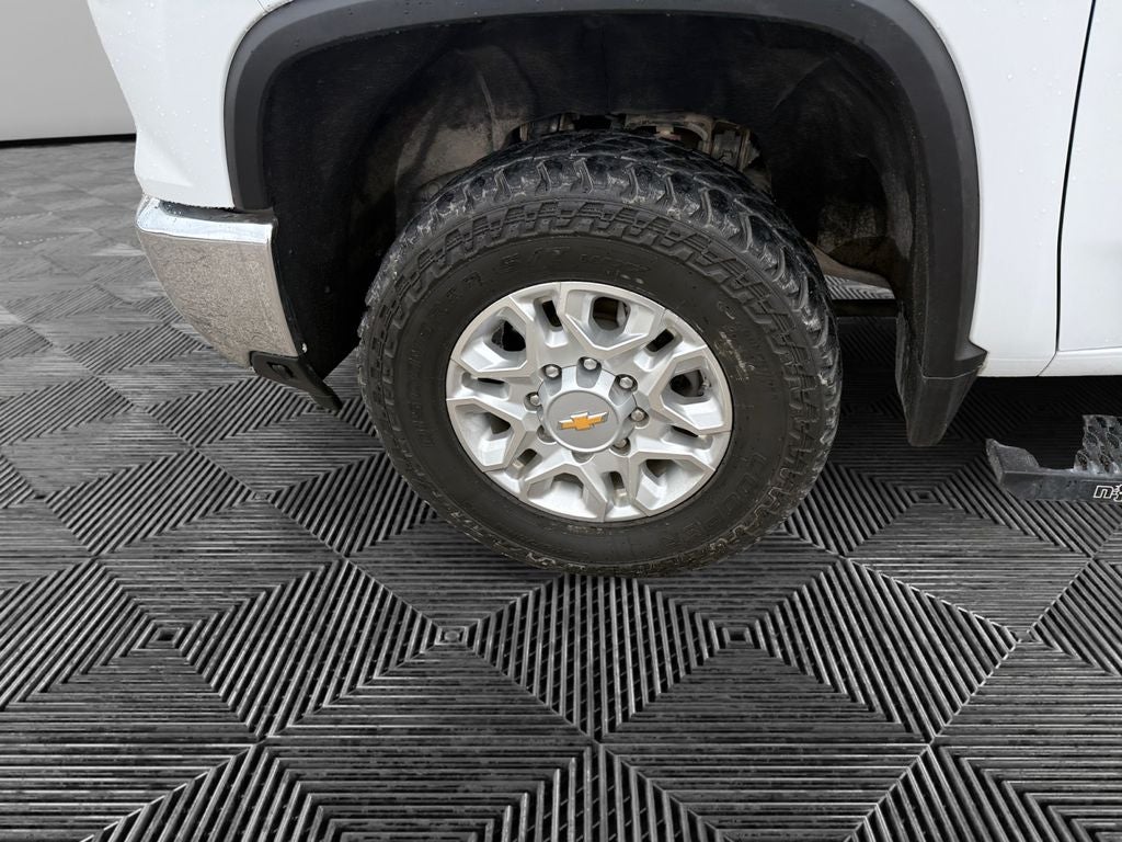 2024 Chevrolet Silverado 2500HD 4WD Crew Cab Standard Bed LT