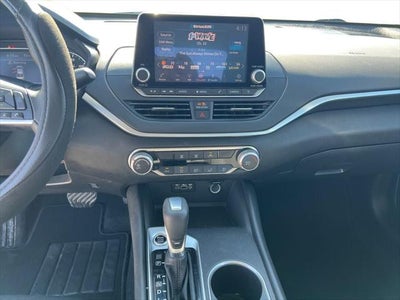 2022 Nissan Altima SV FWD