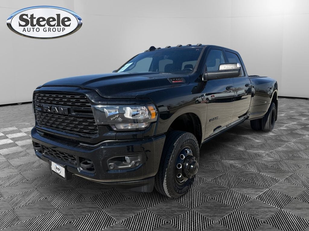 2022 RAM 3500 Lone Star Silver