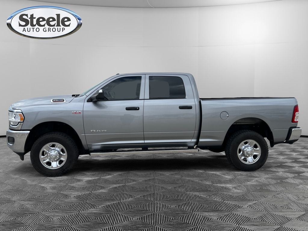 2022 RAM 2500 Tradesman Crew Cab 4x4 6'4' Box