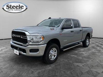 2022 RAM 2500 Tradesman Crew Cab 4x4 6'4' Box