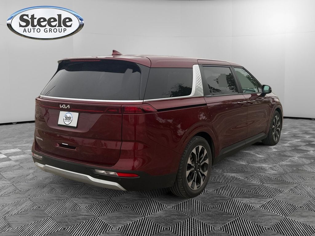 2024 Kia Carnival EX