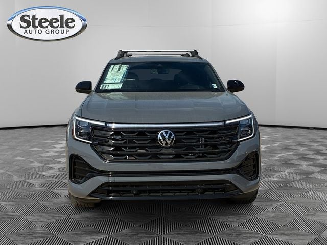 2026 Volkswagen Atlas Cross Sport 2.0T SEL R-Line Black