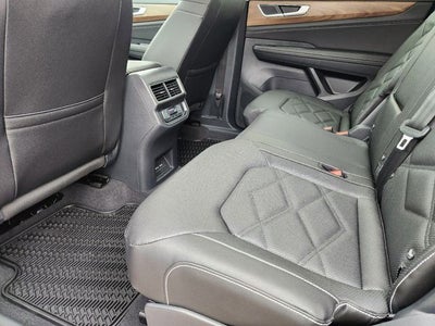 2025 Volkswagen Atlas 2.0T SE