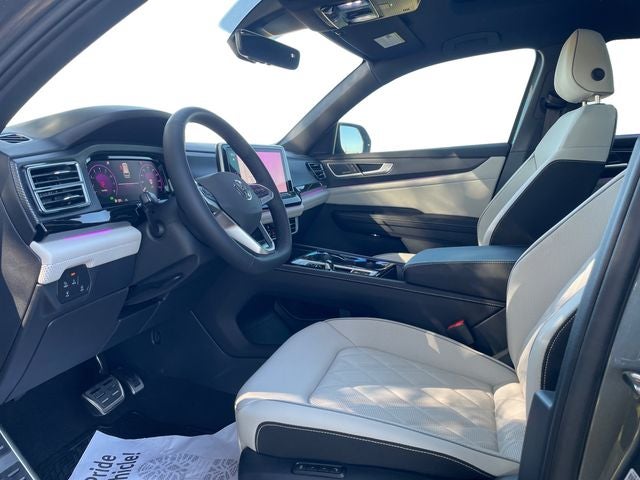 2025 Volkswagen Atlas Cross Sport 2.0T SEL Premium R-Line