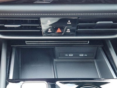 2024 Volkswagen Atlas 2.0T SE w/ Technology